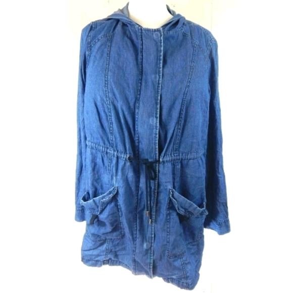 Torrid Medium Wash Denim Anorak Jacket - Picture 2 of 5